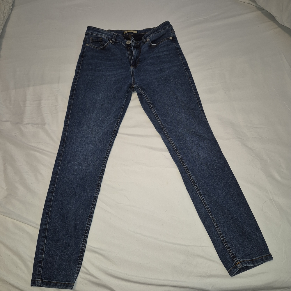 Guess Women's High Rise Indigo Jeans Size 29